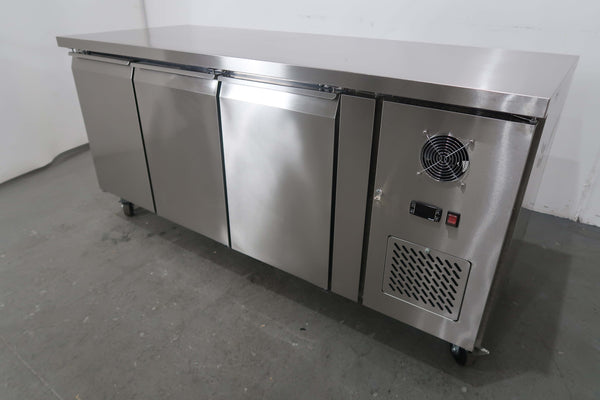 FED GN3100TN Undercounter Fridge (2)