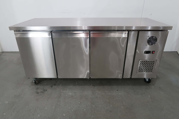 FED GN3100TN Undercounter Fridge (3)