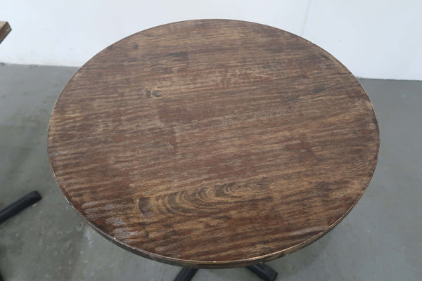 2 x Round & 11 x Square Tables (6)