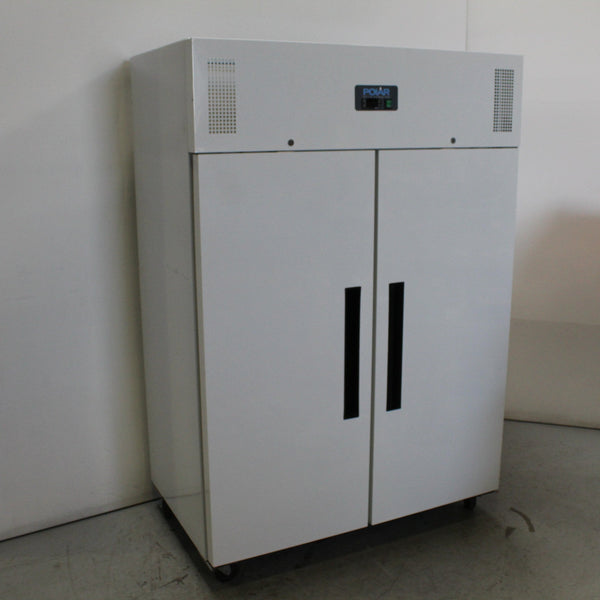 Polar DL897-A 2 Door Upright Freezer (2)