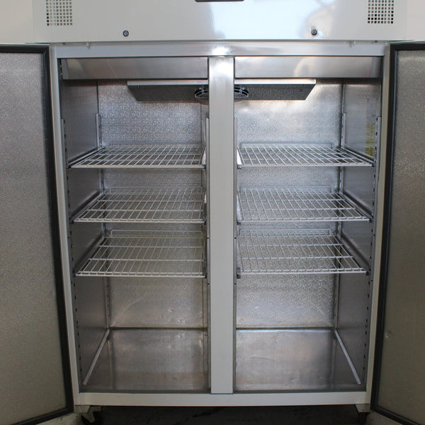 Polar DL897-A 2 Door Upright Freezer (4)