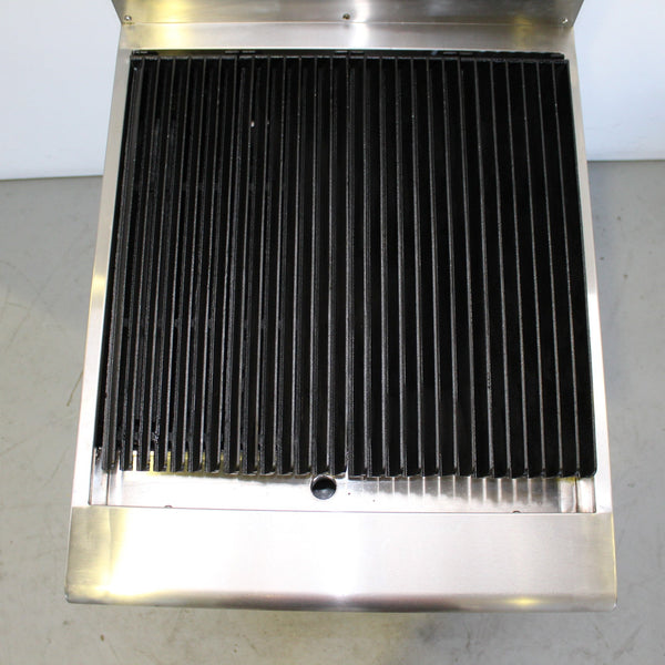 Caterware CW-GCG60 2 Burner Char Grill (4)