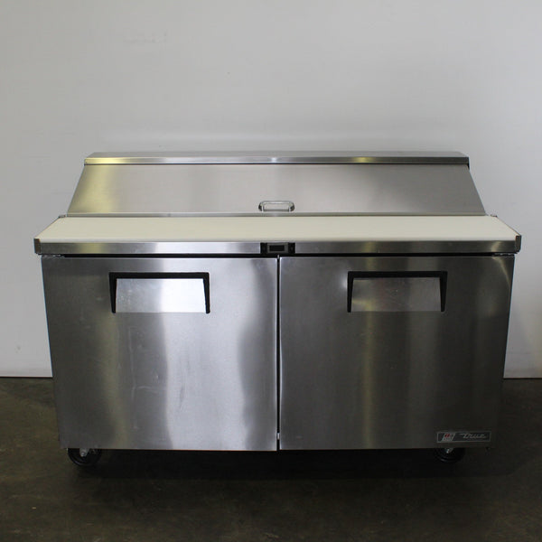 True TSSU-60-16 Sandwich Prep Bench (3)