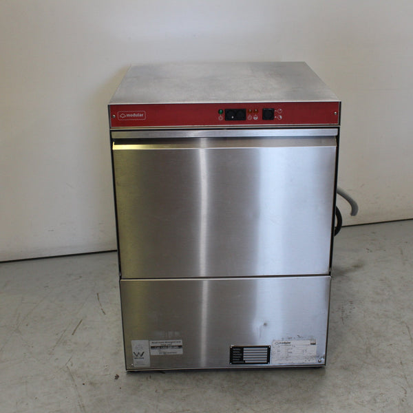 Modular DW50 Undercounter Dishwasher (3)