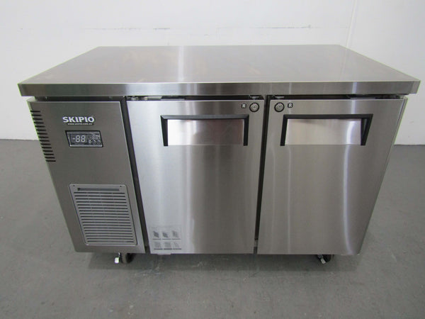 Skipio SUR12-2 Undercounter Fridge (2)