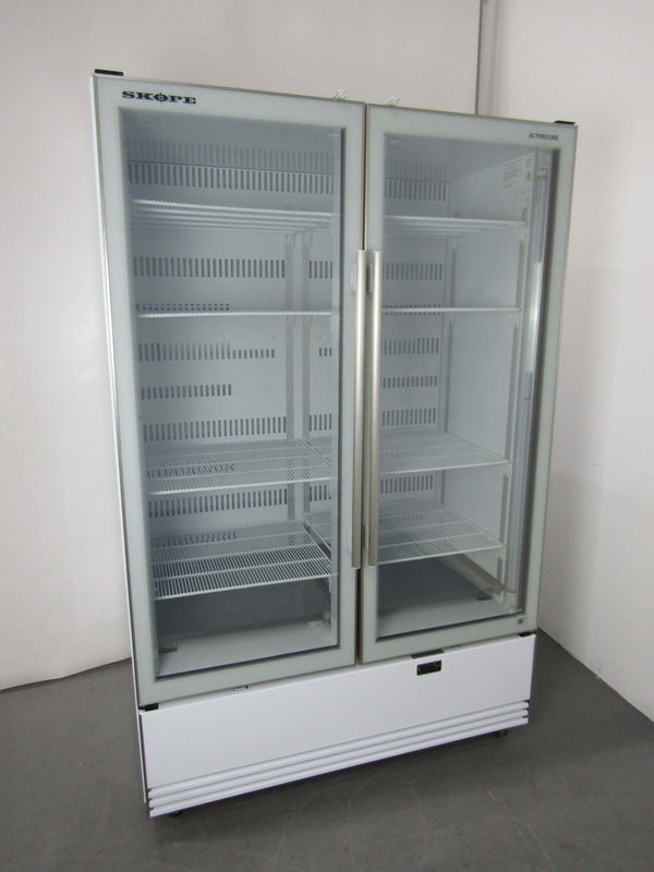 Skope BME1200-A 2 Door Upright Fridge (2)