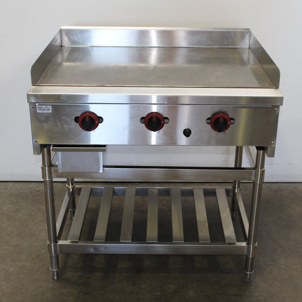 Gasmax RGT-36E 3 Burner Griddle (3)