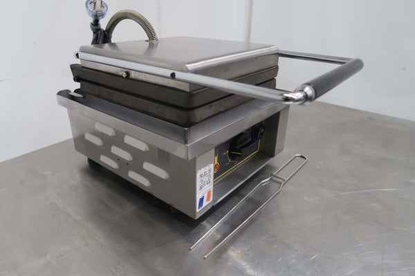 Roller Grill GES 20 Waffle Machine (4)