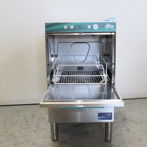 Eswood SMARTWASH 400 U/C Glasswasher (4)