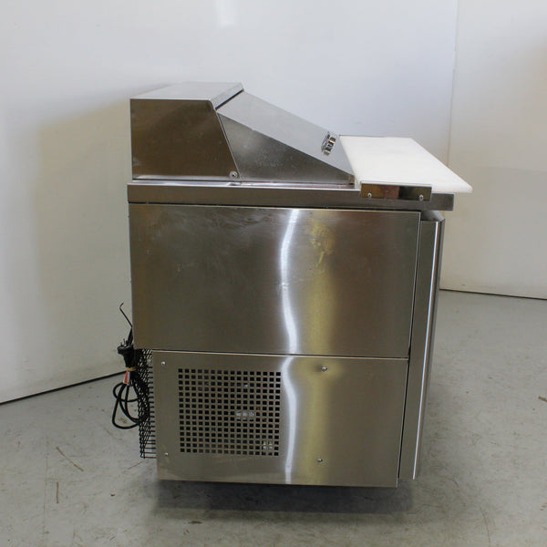 Austune KHR9-1 Sandwich Prep Bench (5)