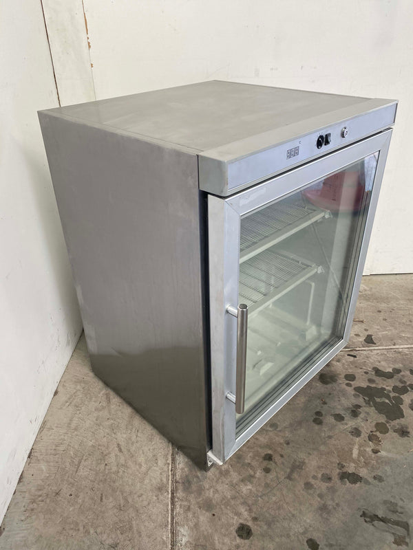 FED HF200G Undercounter Freezer (2)