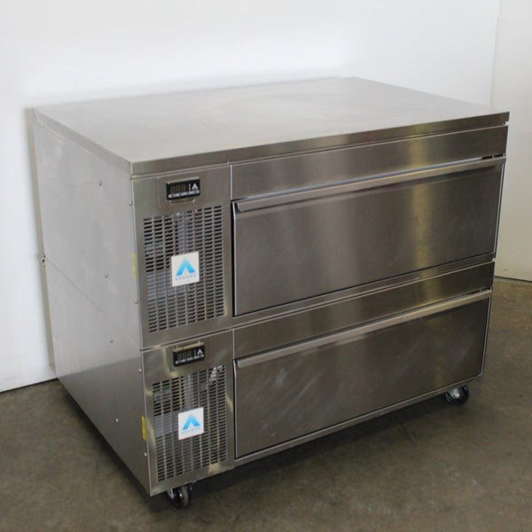 Adande VCS R2 U/C Fridge/Freezer (2)