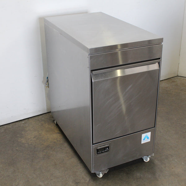 Adande VCCR2 Undercounter Fridge/Freezer (2)