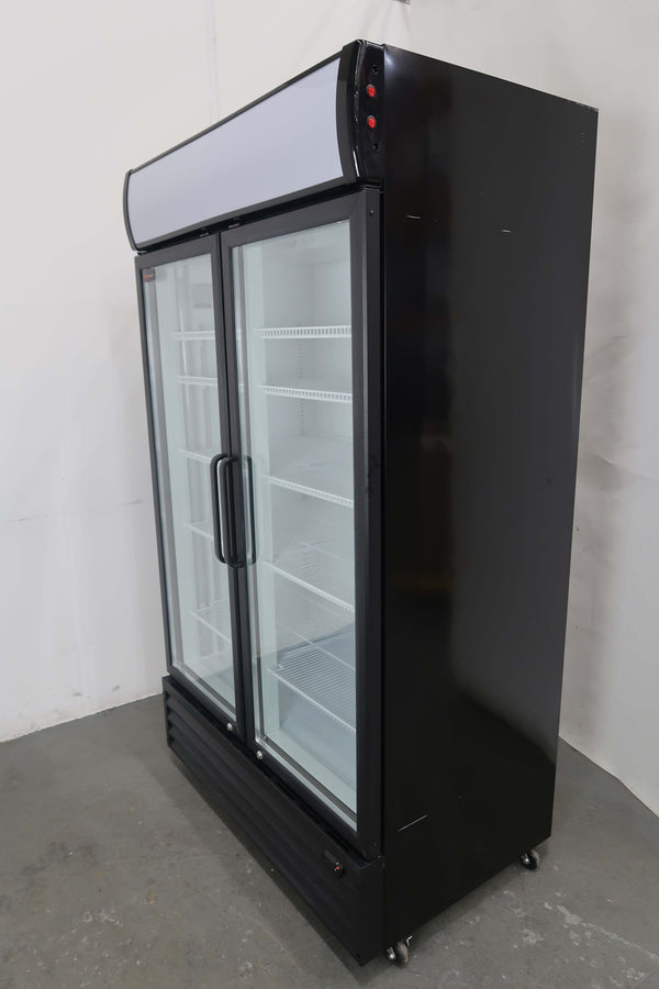 Crusader CCE1130 Upright Fridge (2)