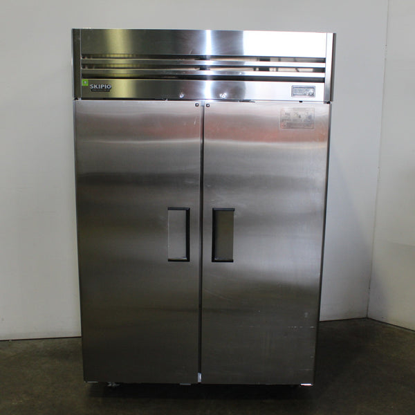 Skipio SRT45-2 2 Door Upright Fridge (3)