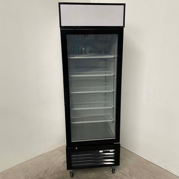Novachill SM600GF Upright Fridge (2)