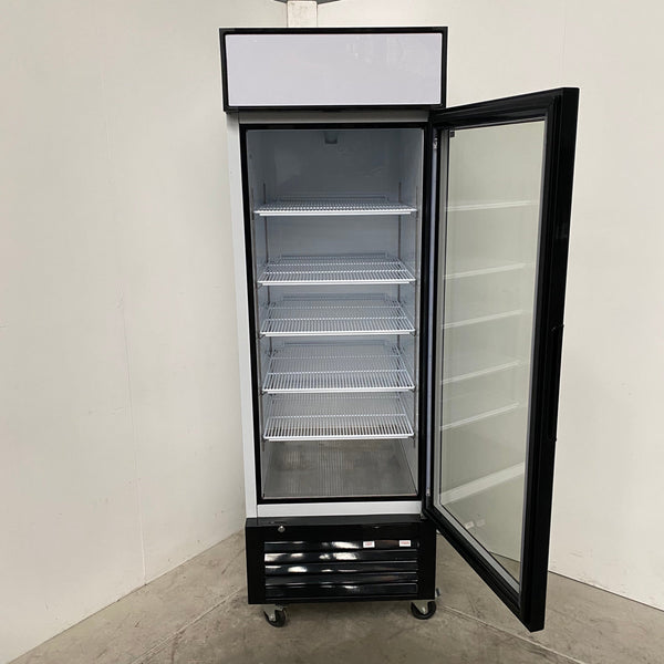Novachill SM600GF Upright Fridge (1)