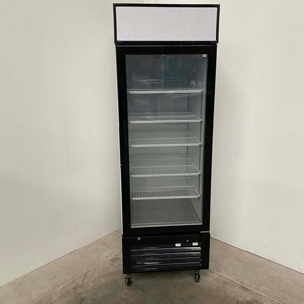 Novachill SM600GF Upright Fridge (2)