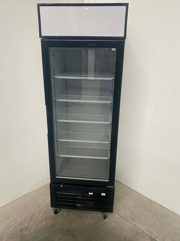 Novachill SM600GF Upright Fridge (2)