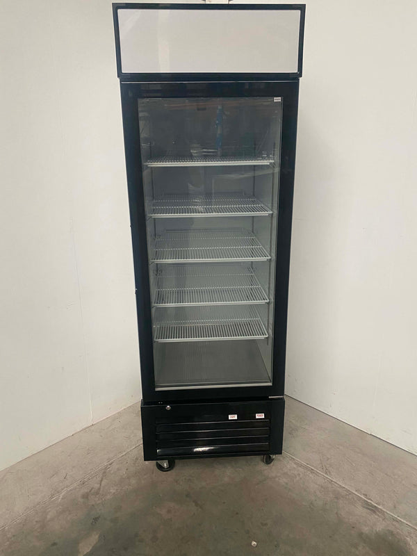 Novachill SM600GF Upright Fridge (2)