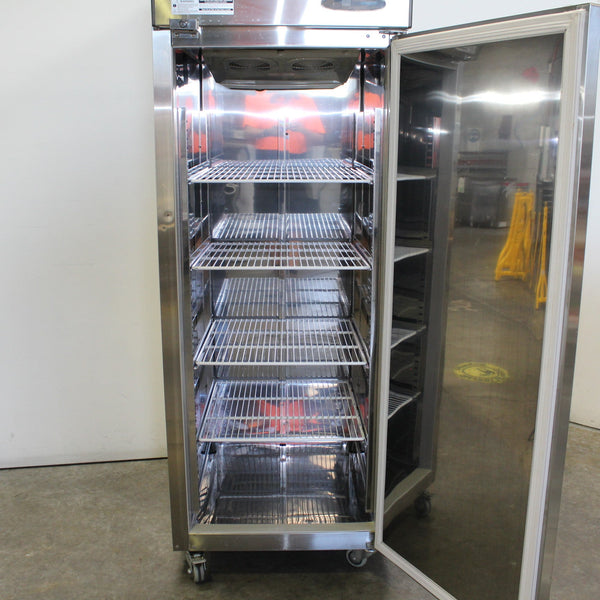 Hoshizaki HFE-70B 1 Door Upright Freezer (4)