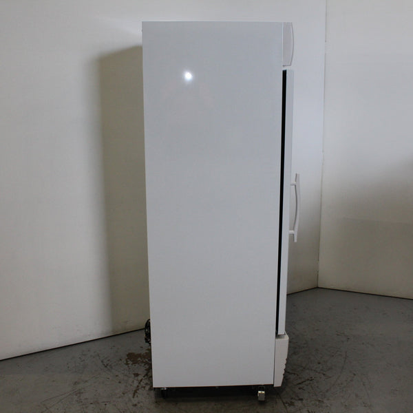 Sanden SPE-0603 Upright Fridge (4)