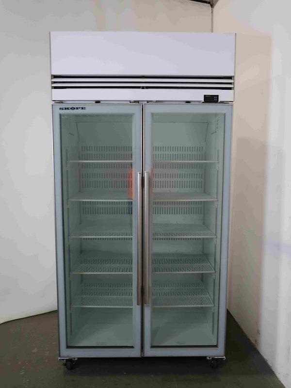Skope VF1000X:LT10GY Upright Freezer (2)