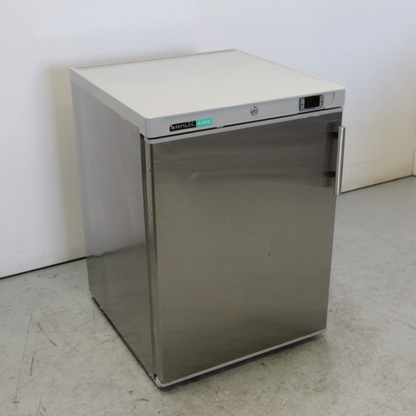 Anvil FBC0200 1 Solid Door Bar Fridge (2)