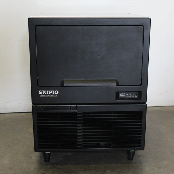 Skipio SIM-75A Ice Machine (3)