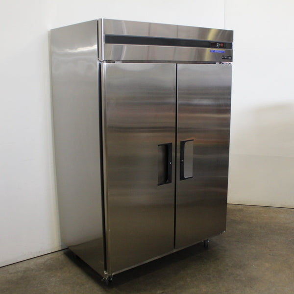 Skope BC126-2FFOS-E Upright Freezer (2)