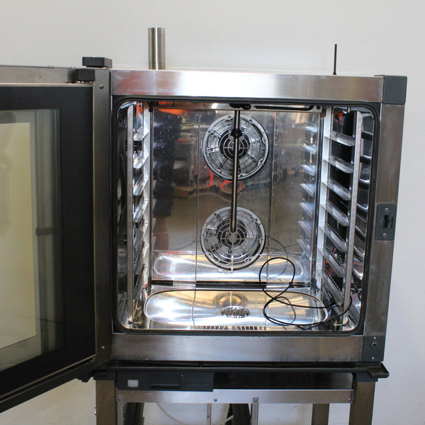 Unox XEVC-0711-EPR 7 Tray Combi Oven (4)
