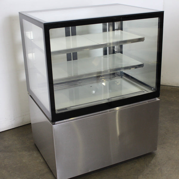 Royal-Kincool NR730V Display Cake - Squa (2)