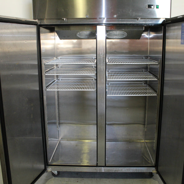 Atosa MBF8005 Upright Fridge (4)