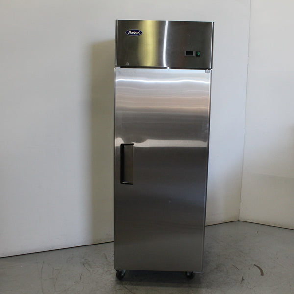 Atosa MBF8001 Upright Freezer (3)