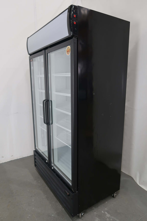 Crusader CCE1130 Upright Fridge (2)