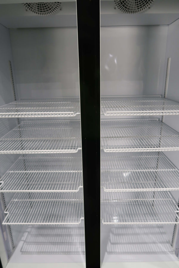 Crusader CCE1130 Upright Fridge (5)