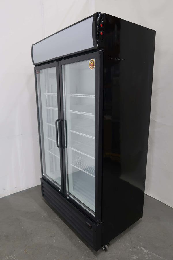 Crusader CCE1130 Upright Fridge (2)