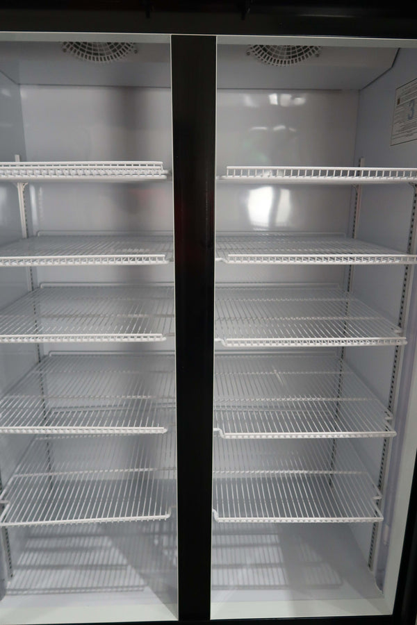 Crusader CCE1130 Upright Fridge (5)