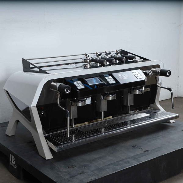 Sanremo F18 3 Group Coffee Machine (2)