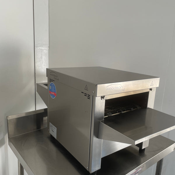 Woodson W.CVS.S.15 C/Top Conveyor Oven (4)