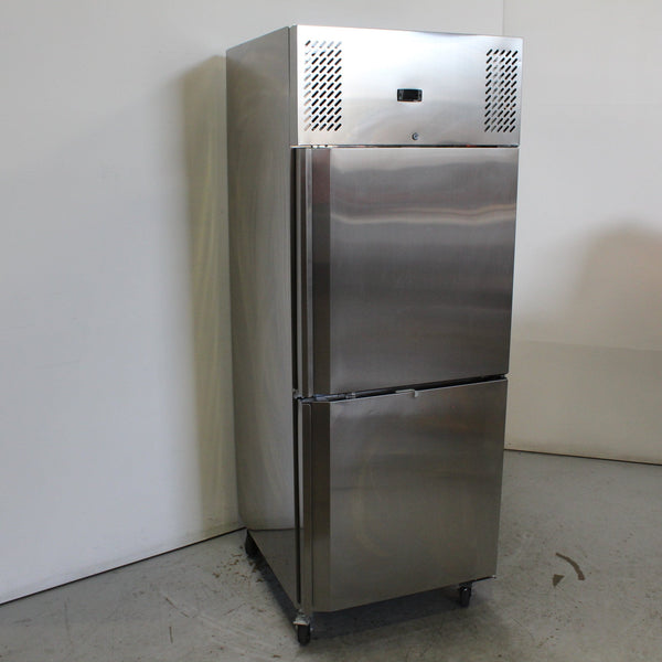 FED GN650TNM Upright Fridge (2)