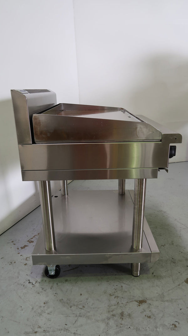 Waldorf RN8609G-LS Griddle (5)