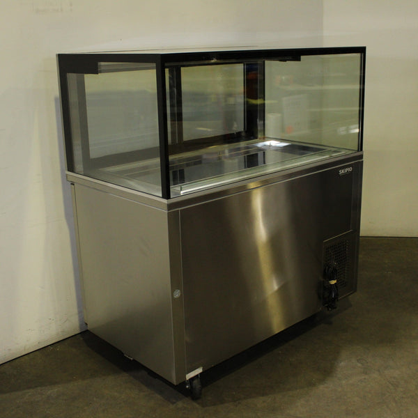 Skipio SB1200-NSB Refrigerated Display (2)