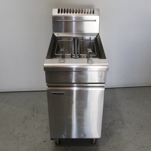 Waldorf FN8226G Split Pan Fryer (3)