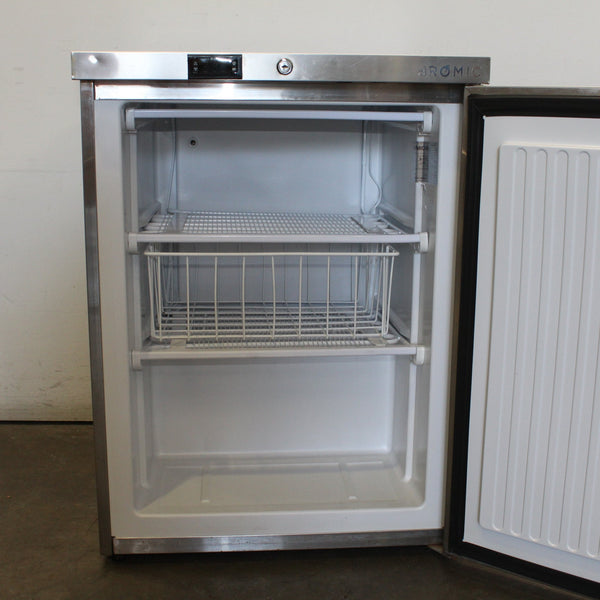 Bromic UBF0140SD Bar Freezer (4)
