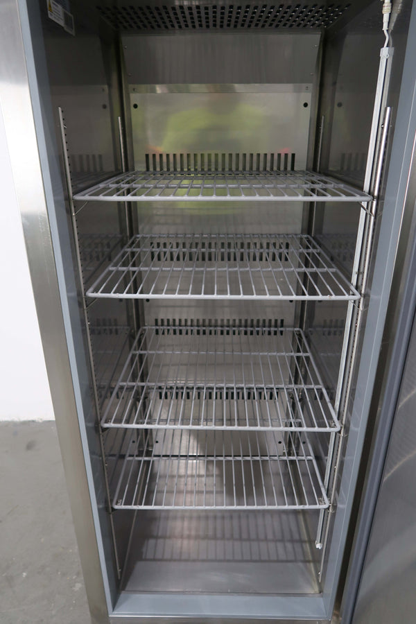 Skope RF7.UPR.1.SD Upright Fridge (5)