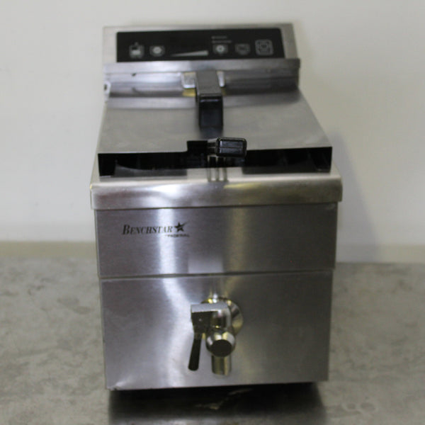 FED Benchstar IF3500S Countertop Fryer (1)