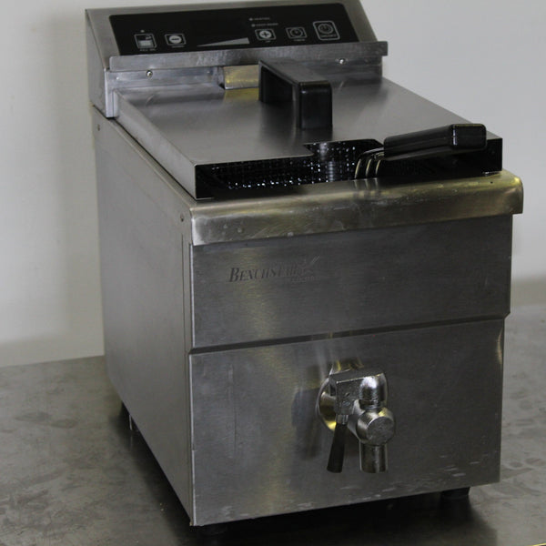 FED Benchstar IF3500S Countertop Fryer (2)