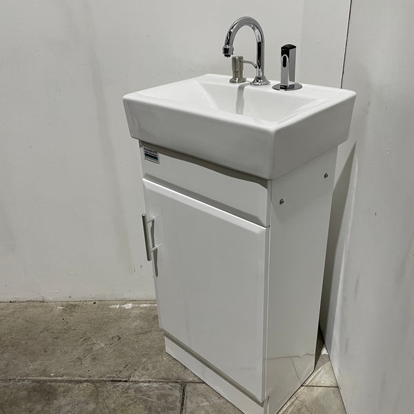 Transplumb Self-Contained Sink (3)