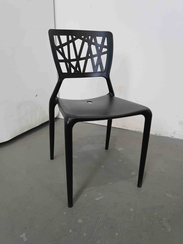 Stephanie Chair in Black (2)